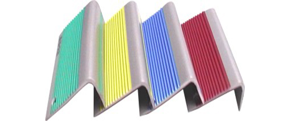 楼梯包角-PVC楼梯包角,楼梯止滑条